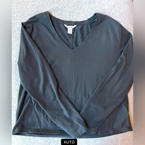 Athleta size L, smokey gray color